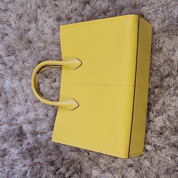 Michael Kors Yellow Tote Bag - Picture 7 of 8